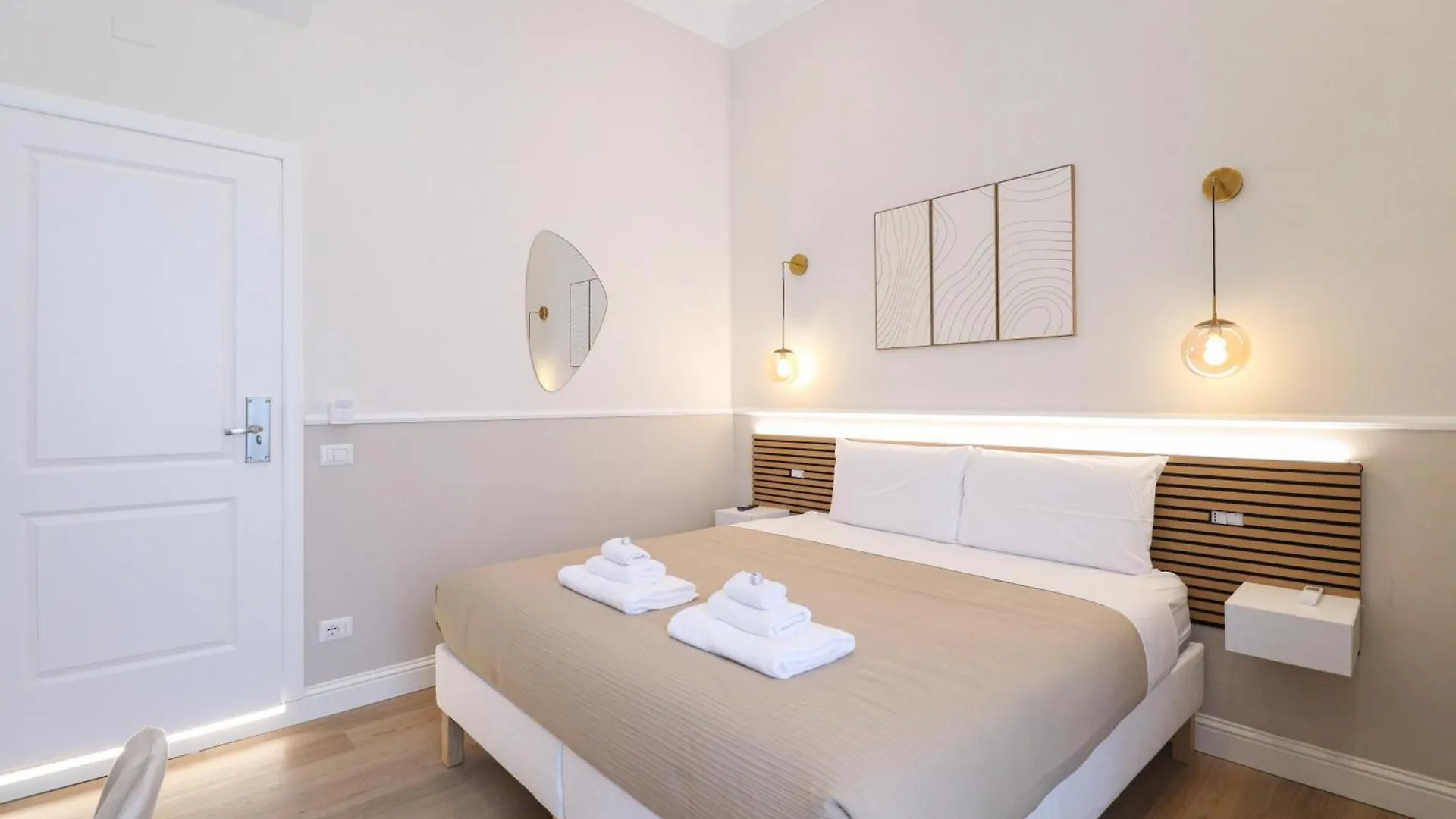 St Peter & Vatican Luxury Suites - Guesthouse In Rome City Centre Near Vatican Guest house