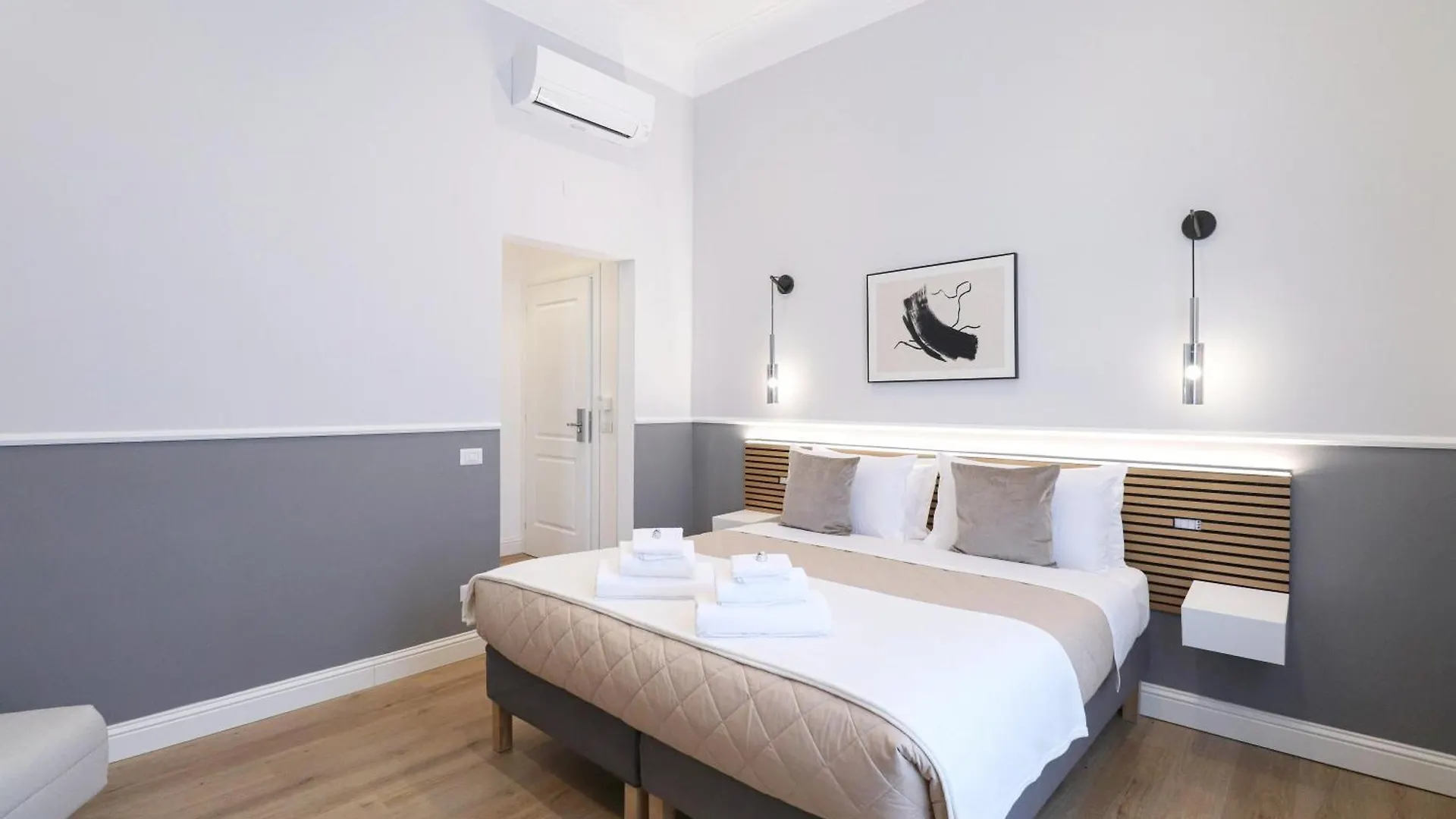 Guest house St Peter & Vatican Luxury Suites - Guesthouse In Rome City Centre Near Vatican