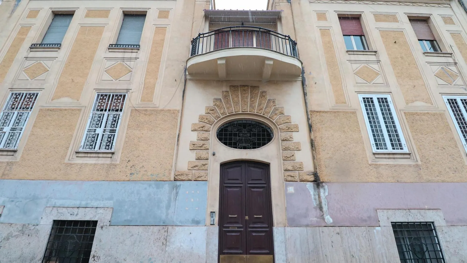 St Peter & Vatican Luxury Suites - Guesthouse In Rome City Centre Near Vatican 0*,