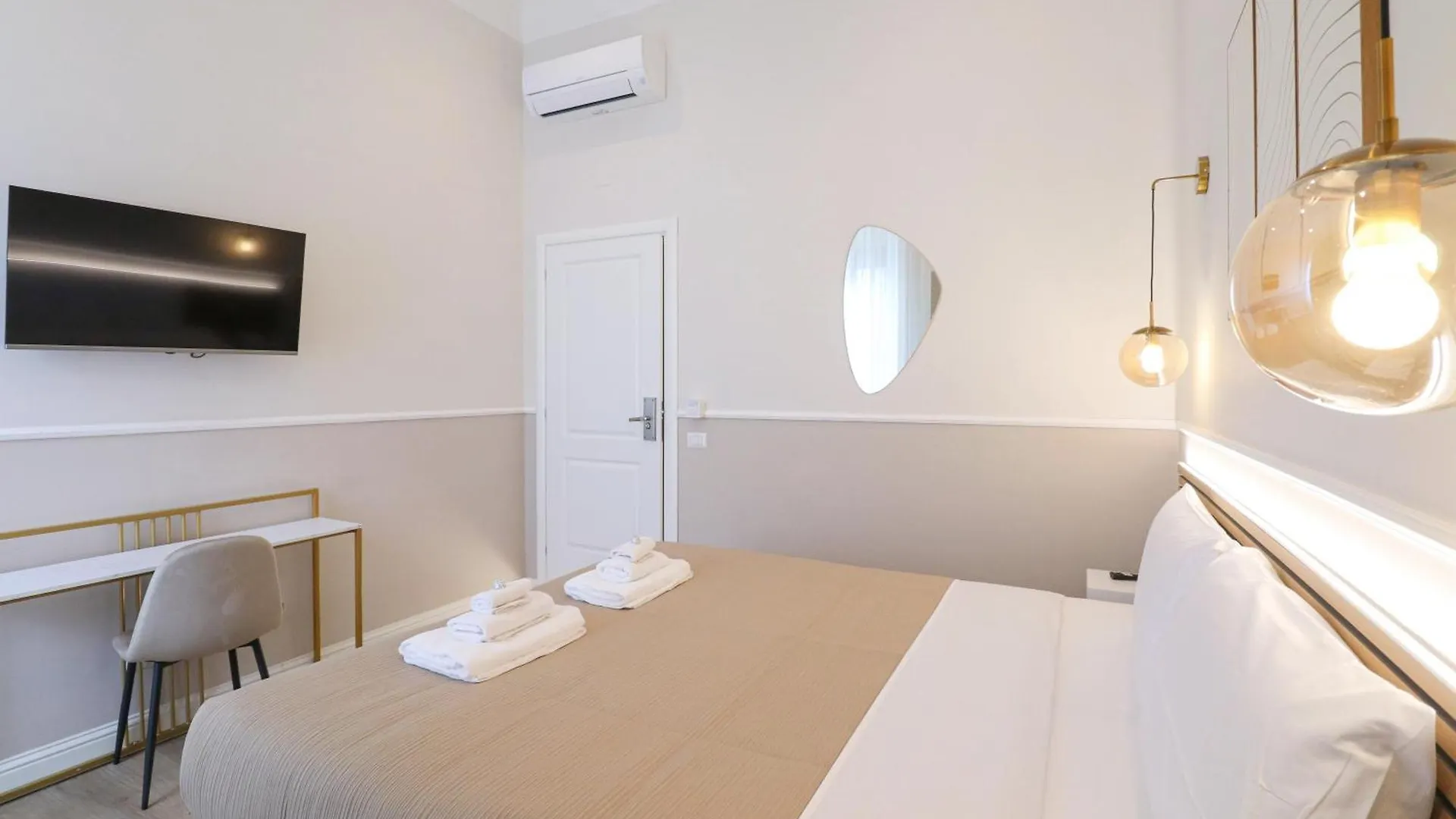 St Peter & Vatican Luxury Suites - Guesthouse In Rome City Centre Near Vatican 0*,