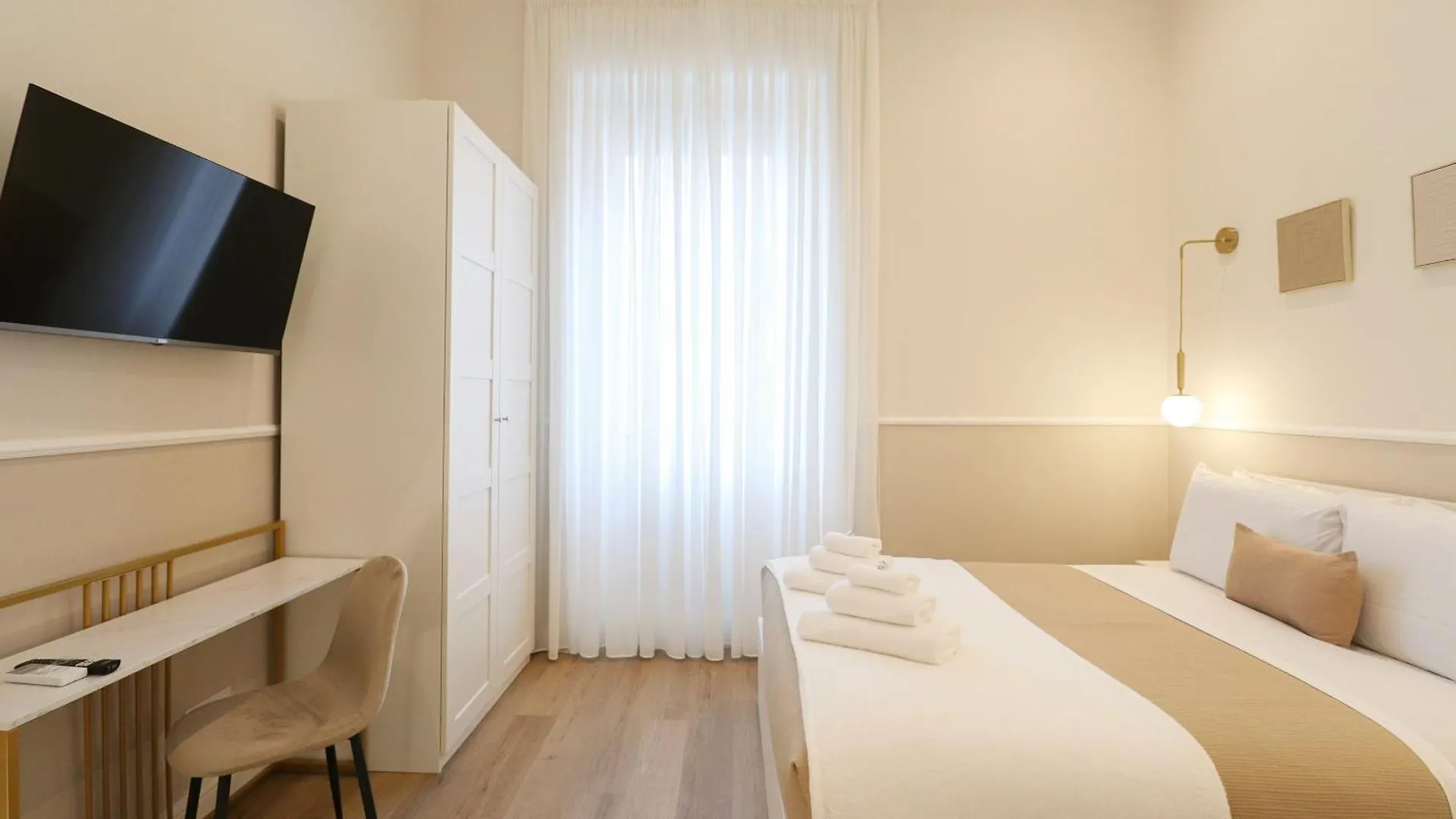 Guest house St Peter & Vatican Luxury Suites - Guesthouse In Rome City Centre Near Vatican